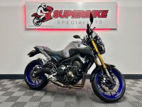 YAMAHA MT-09