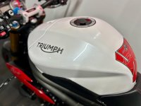 TRIUMPH SPEED TRIPLE 1050