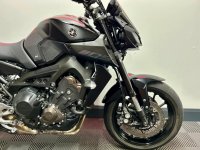 YAMAHA MT-09