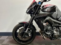 YAMAHA MT-09