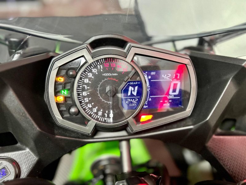 KAWASAKI Ninja 400