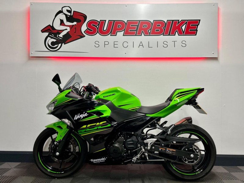 KAWASAKI Ninja 400