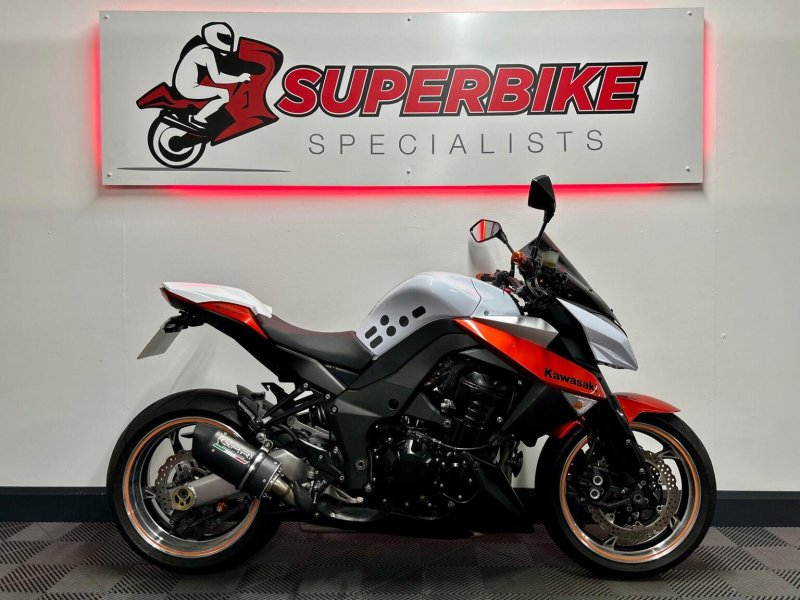 KAWASAKI Z1000