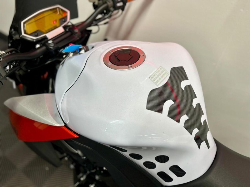 KAWASAKI Z1000