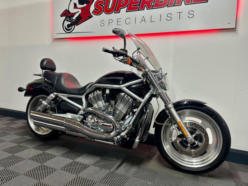 HARLEY-DAVIDSON 