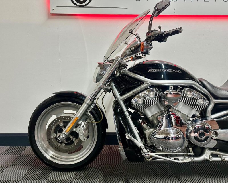 HARLEY-DAVIDSON 