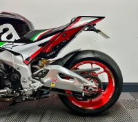 APRILIA Tuono 1100 V4