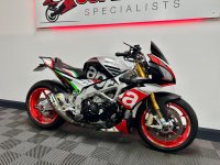 APRILIA Tuono 1100 V4