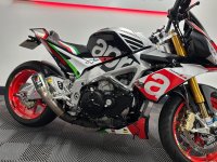 APRILIA Tuono 1100 V4