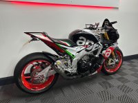 APRILIA Tuono 1100 V4