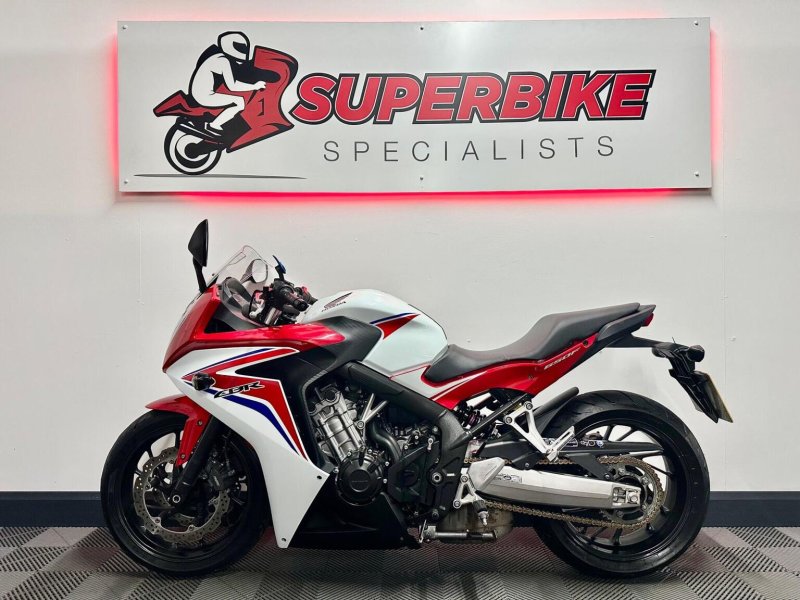 HONDA CBR650F