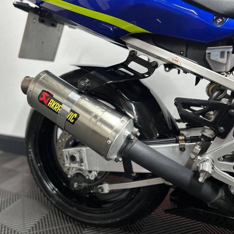 SUZUKI GSXR600