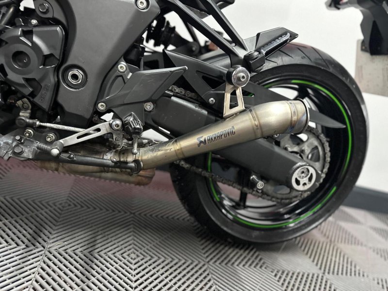 KAWASAKI Z1000