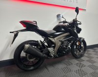 SUZUKI GSX-S125