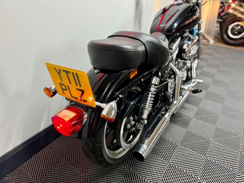 HARLEY-DAVIDSON Sportster