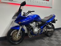 SUZUKI Bandit 600