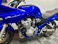 SUZUKI Bandit 600