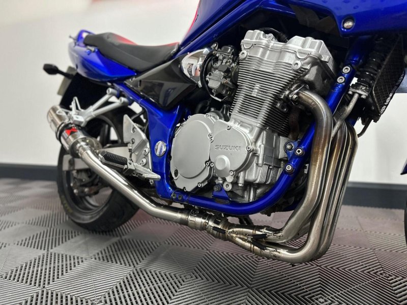SUZUKI Bandit 600