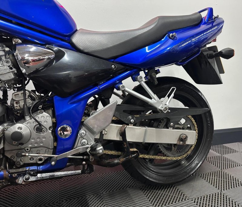 SUZUKI Bandit 600