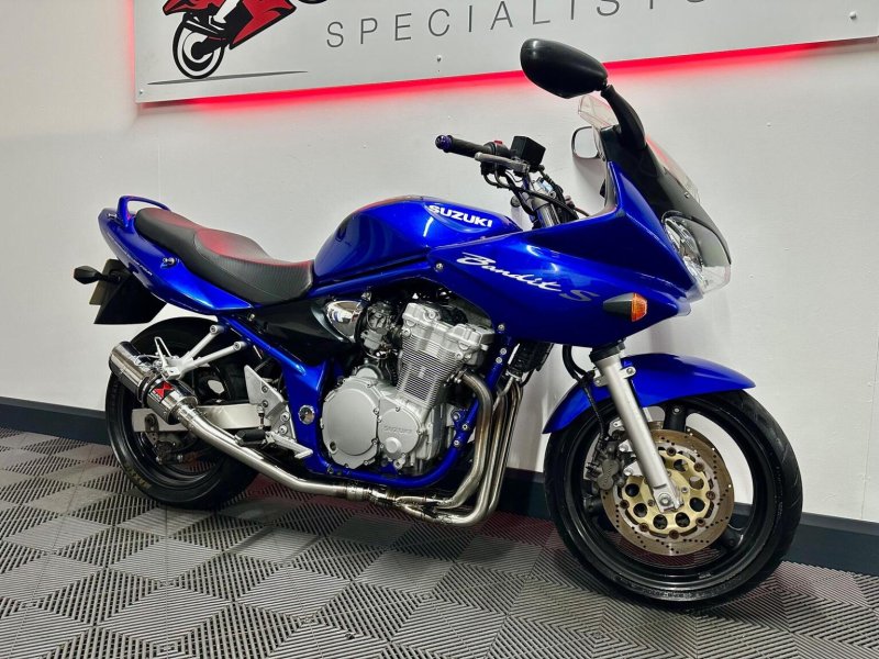 SUZUKI Bandit 600