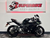 KAWASAKI Ninja 650