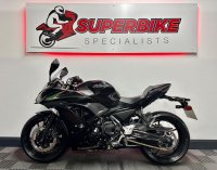 KAWASAKI Ninja 650