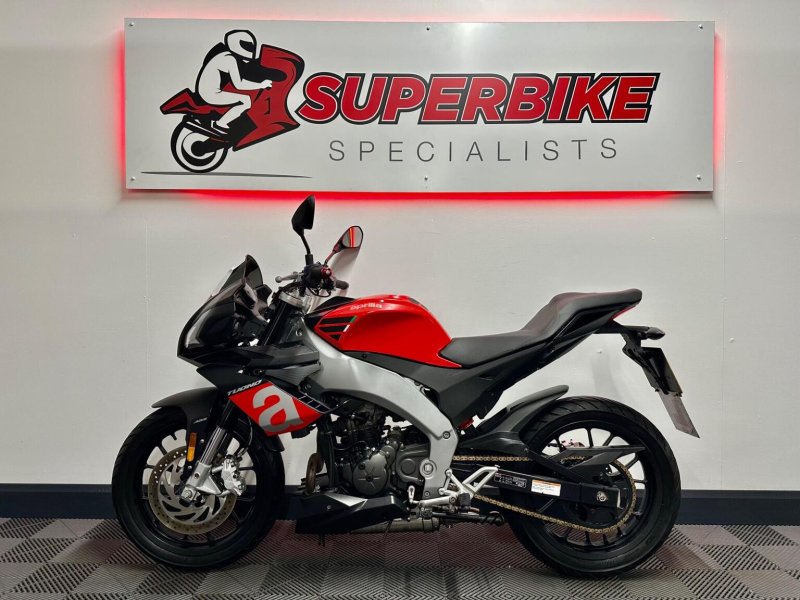 APRILIA Tuono 125
