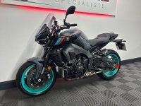 YAMAHA MT-10