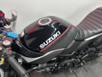 SUZUKI SV650X