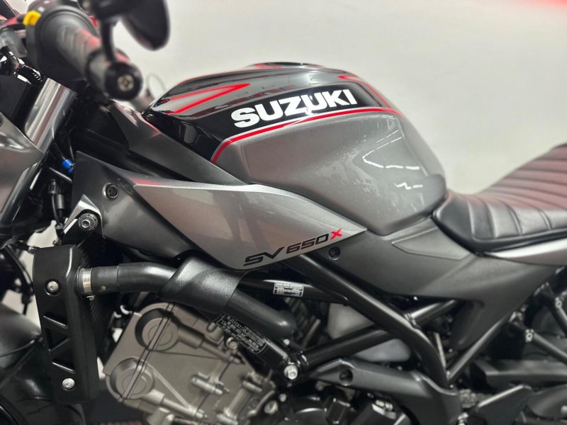 SUZUKI SV650X