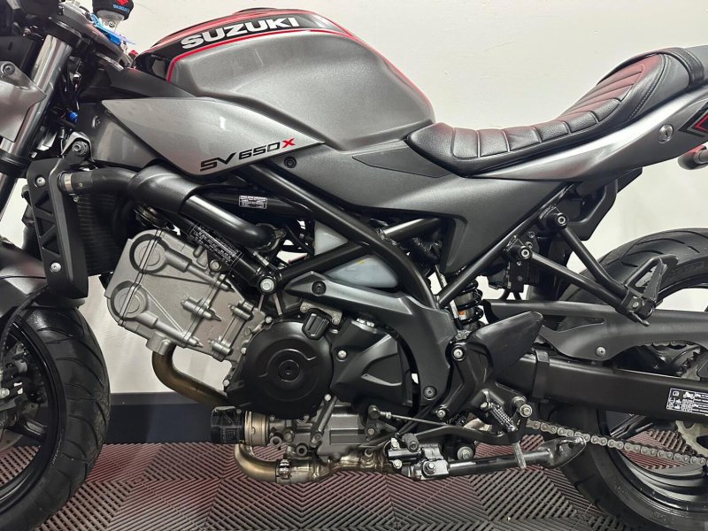 SUZUKI SV650X