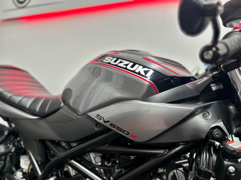 SUZUKI SV650X