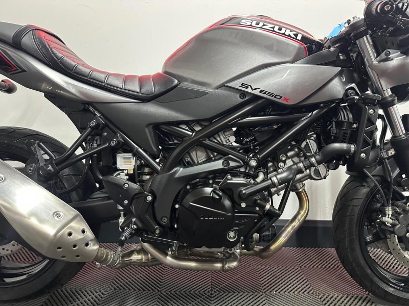 SUZUKI SV650X