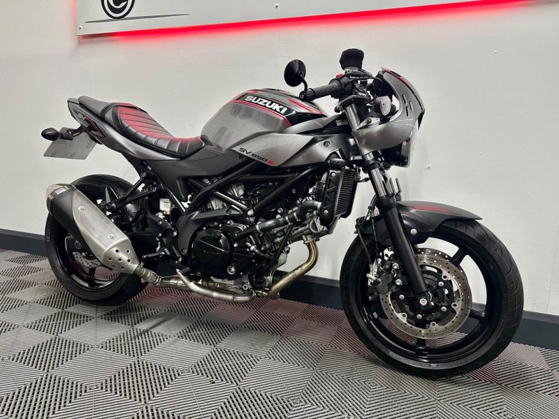 SUZUKI SV650X