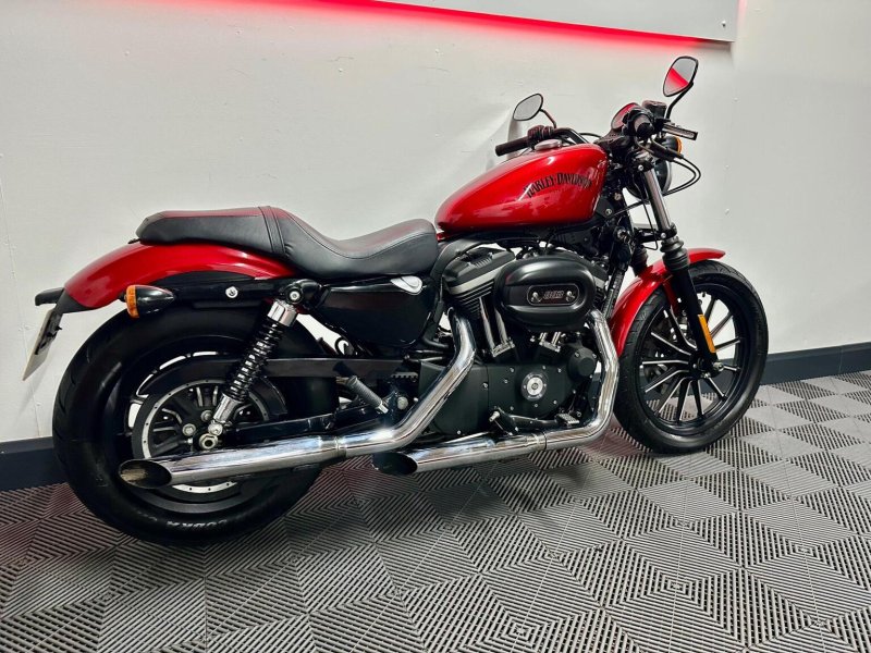 HARLEY-DAVIDSON Sportster