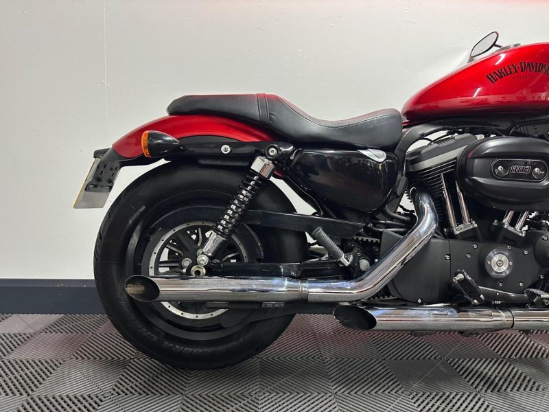 HARLEY-DAVIDSON Sportster