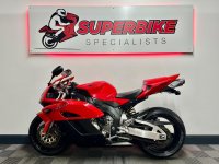 HONDA CBR1000RR Fireblade