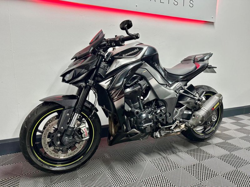 KAWASAKI Z1000