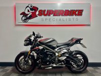 TRIUMPH STREET TRIPLE 765