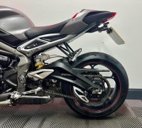 TRIUMPH STREET TRIPLE 765