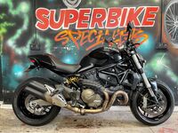 DUCATI MONSTER 821